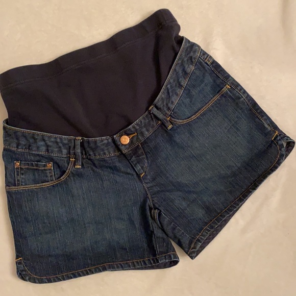 Old Navy Maternity Stretch Denim Shorts